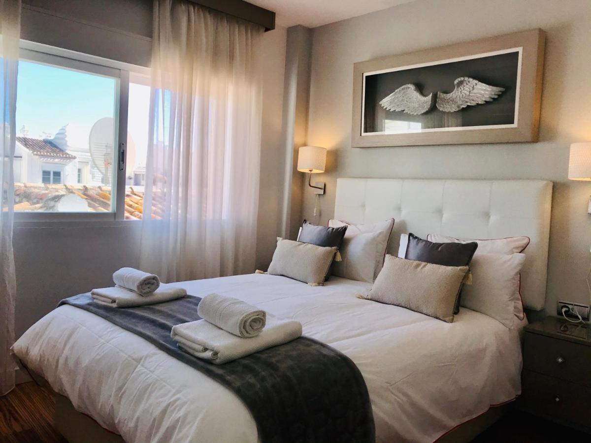 Luxury Apartament In Marina Бенальмадена Экстерьер фото